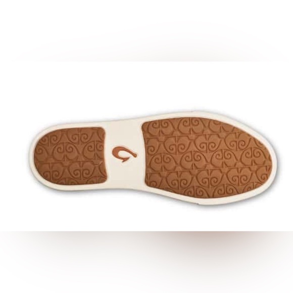 OluKai Women's Pehuea Pai Shoes - Picture 4 of 8
